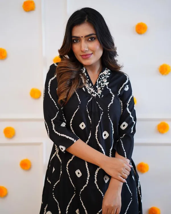 Blue_Rayon_Kurti_&_Pant_For_Women