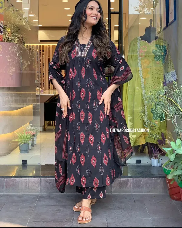 Black_Cotton_Anarkali_Kurta_With_Pant_&_Dupatta_Set_For_Women