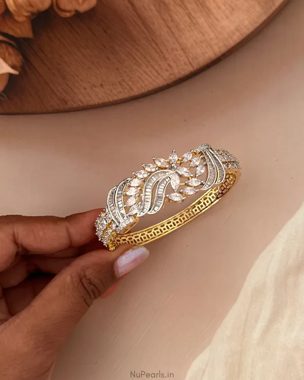 Anam_Gold-Silver_Dual_Tone_Statement_Premium_CZ_Openable_Kada_Bracelet