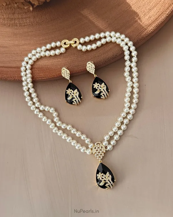 Black_Elva_AD_Pearl_3D_Necklace_With_AD_Back_Clasp_&_Matching_Earrings_|18K_Gold_Plated