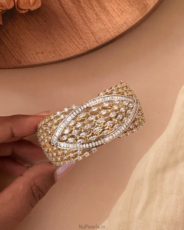 Ina_Gold-Silver_Dual_Tone_Statement_Premium_CZ_Openable_Kada_Bracelet
