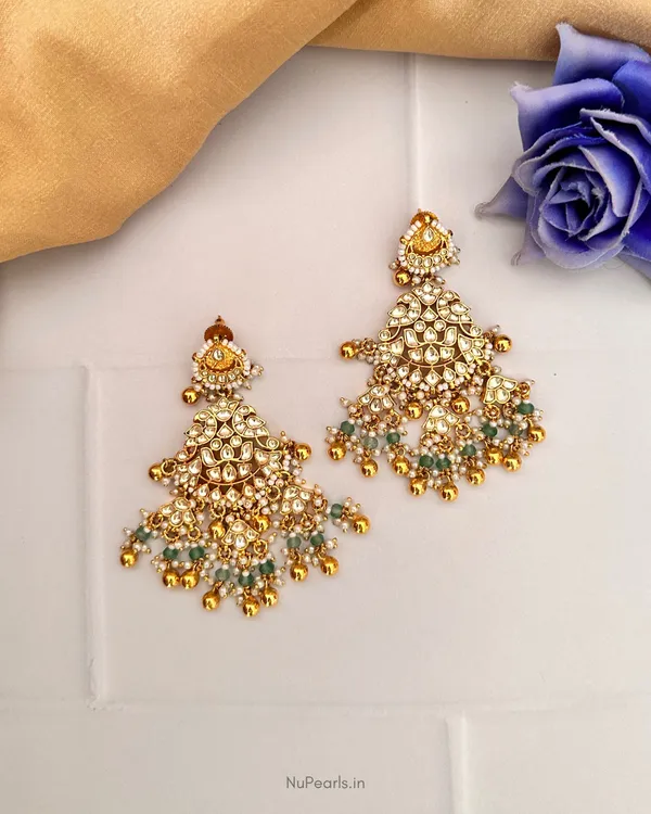 White_Suhana_Panchi_Kundan_Chandbalis