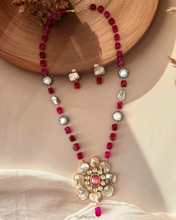 Pink_Maanvi_Mother_Of_Pearl_&_Kundan_Long_Pendant_Set|Handmade_18K_Gold_Plated_Necklace