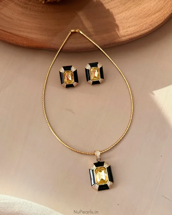 Sloane_Yellow_Princess_Cut_Stone_Hasli_Necklace_Set|_Premium_18K_Gold_Polish