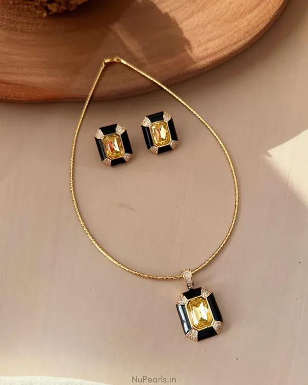 Sloane_Yellow_Princess_Cut_Stone_Hasli_Necklace_Set|_Premium_18K_Gold_Polish