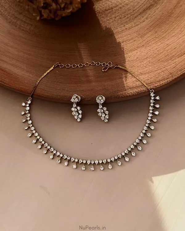 Mehendi_Polish_Azin_American_Diamond_Necklace_Set_For_Women_With_Earrings