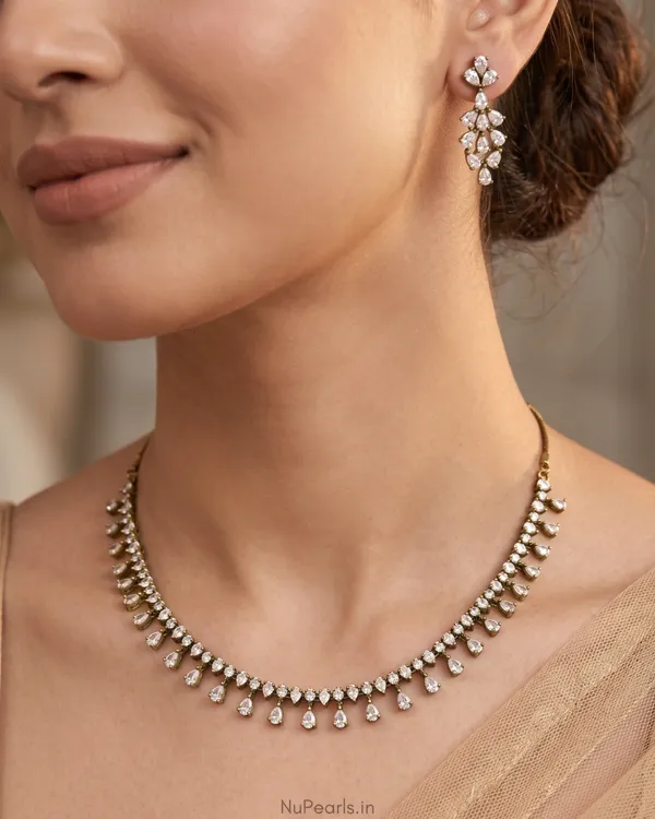 Mehendi_Polish_Azin_American_Diamond_Necklace_Set_For_Women_With_Earrings