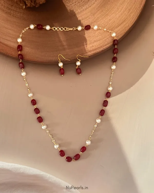 Ruby_Red_Meera_Stone_&_Pearl_Mala_with_AD_Chain_for_Women