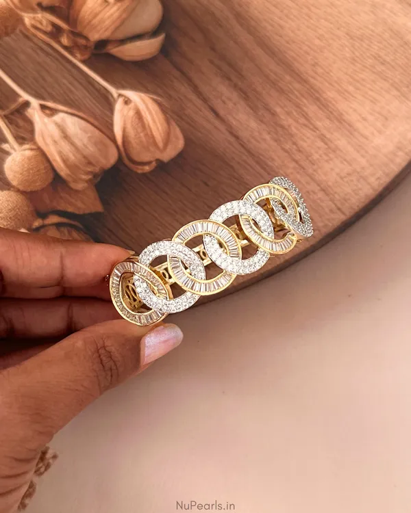 Zoha_CZ_Gold-Silver_Dual_Tone_Statement_Premium_Openable_Kada_Bracelet