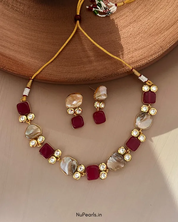 Ruby_Red_Alsia_Mother_of_Pearl_&_Kundan_18k_Gold_Plated_Choker_with_Earrings