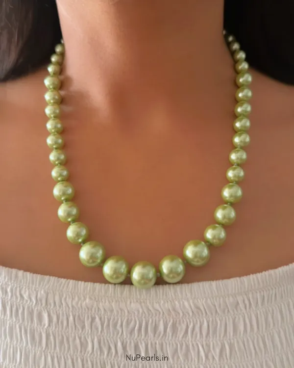 Light_Green_Graduation_Pearl_Ovia_Mala_Necklace_For_Women