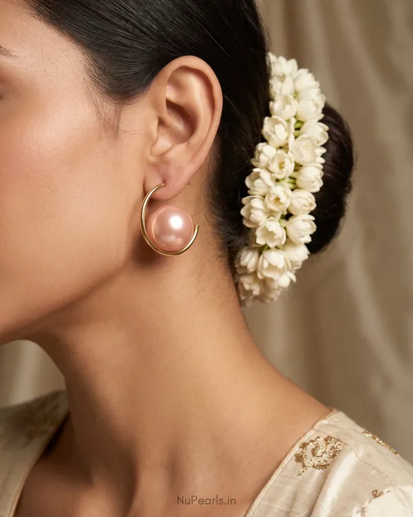 Peach_Oversized_Pearl_Hoop_Nola_Earrings_|_Modern_Party_Earrings
