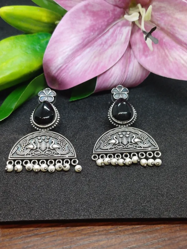 Semi_Circle_Black_Brass_Earring_For_Women_|_Premium_Lightweight_Jewellery_For_All_Occasion
