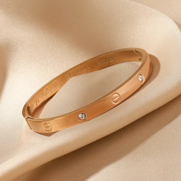 Rose_Gold_Plated_Diamond_Studded_Stainless_Steel_Waterproof_Openable_Cuff_Bracelet