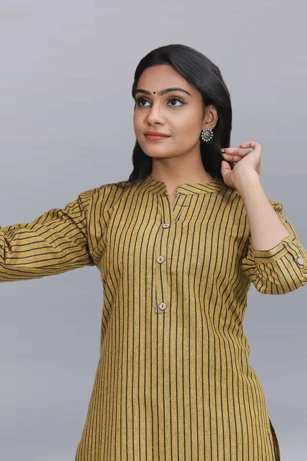 Yellow_Regular_Pure_Cotton_Printed_Striped_Calf_Length_Kurta_For_Women
