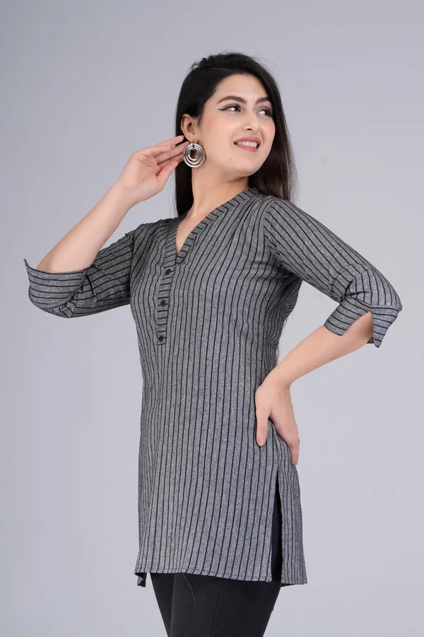 Grey_Cotton_Blend_Casual_Striped_Top_For_Women