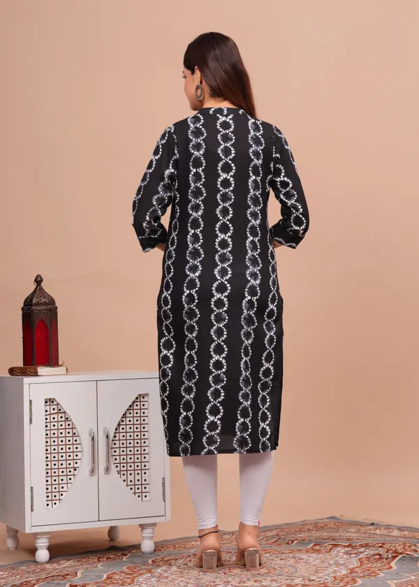 Black_Regular_Viscose_Rayon_Floral_Print_Calf_Length_Kurta_For_Women