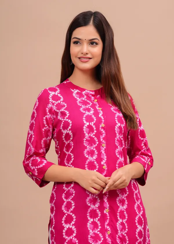 Pink_Regular_Viscose_Rayon_Floral_Print_Calf_Length_Kurta_For_Women