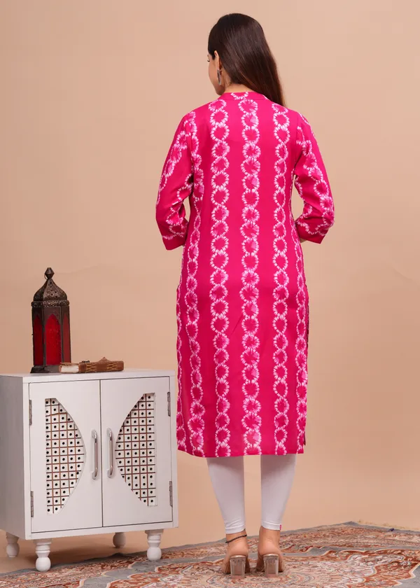 Pink_Regular_Viscose_Rayon_Floral_Print_Calf_Length_Kurta_For_Women