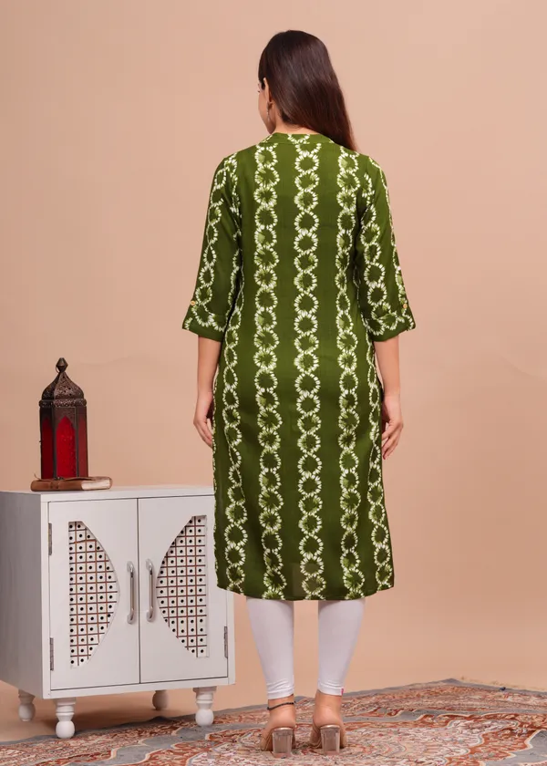 Green_Regular_Viscose_Rayon_Floral_Print_Calf_Length_Kurta_For_Women