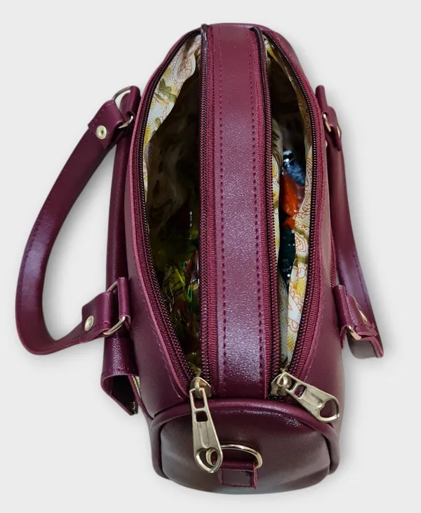 Onion_Pu_Stylish_Self_Design_Crossbody_Sling_Bag_For_Women_&_Girls_(10_X_3_X_7_Inch)
