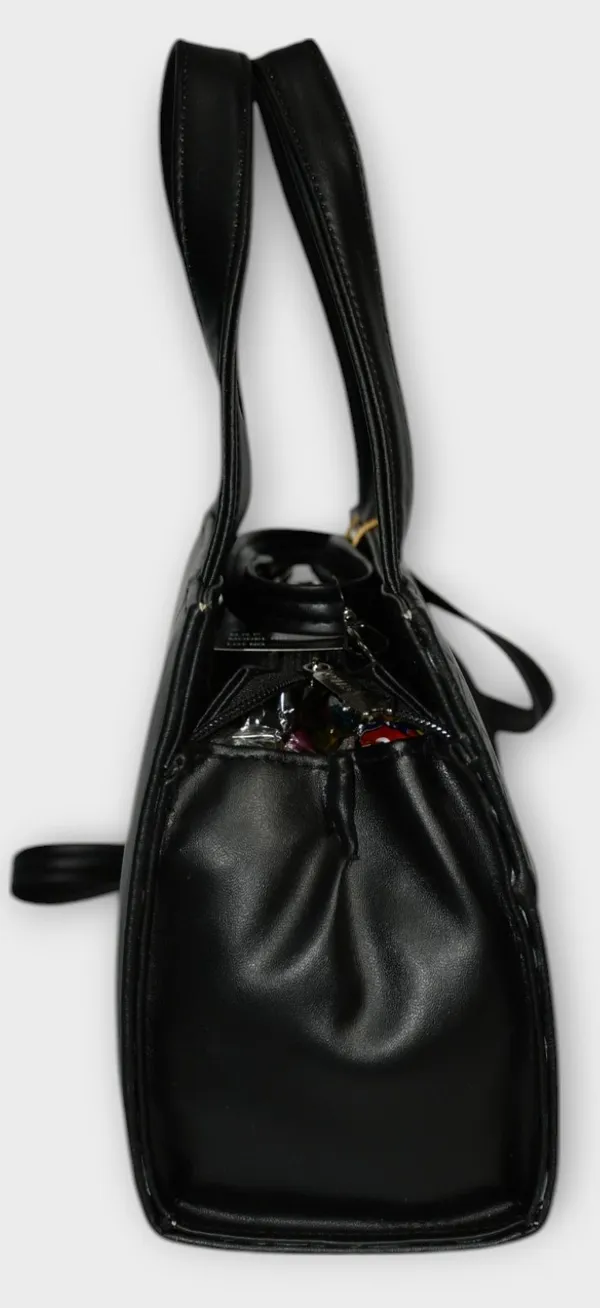 Black_Cross_Body_Sling_Bag_For_Woman