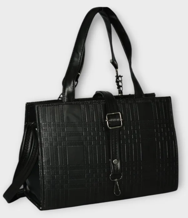 Black_Cross_Body_Sling_Bag_For_Woman