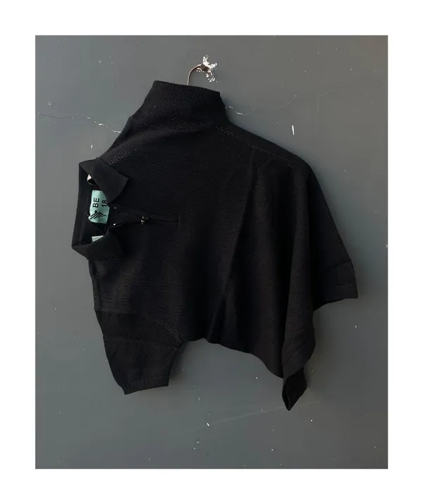 BLACK_MEN'S_TEXTURED_COLLAR_COTTON_HALF_SLEEVE_T-SHIRT