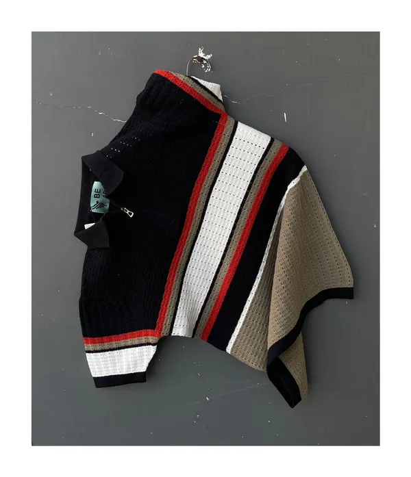 BLACK_&_WHITE_MEN'S_COLORBLOCK_COLLAR_COTTON_HALF_SLEEVE_T-SHIRT