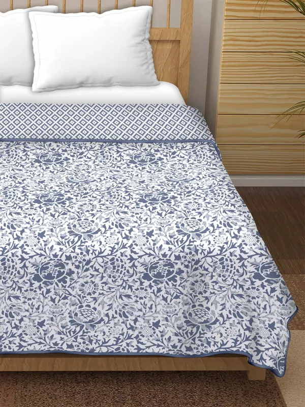 Double_Bed_Blue_&_White_Cotton_Reversible_Dohar_Printed_Blanket_Soft_&_Lightweight_AC_Comforter_Perfect_Festive_Gift_Blankets