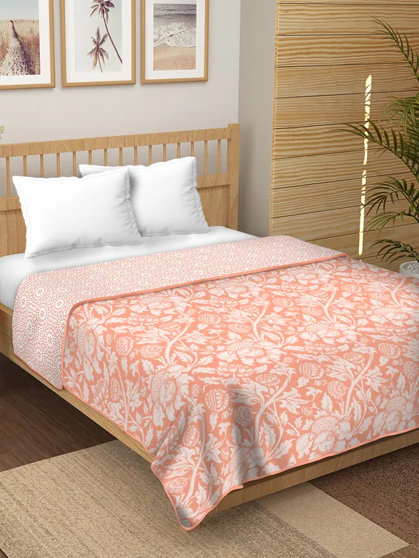 Double_Bed_Orange_&_white_Cotton_Reversible_Dohar_Printed_Blanket_Soft_&_Lightweight_AC_Comforter_Perfect_Festive_Gift_Blankets