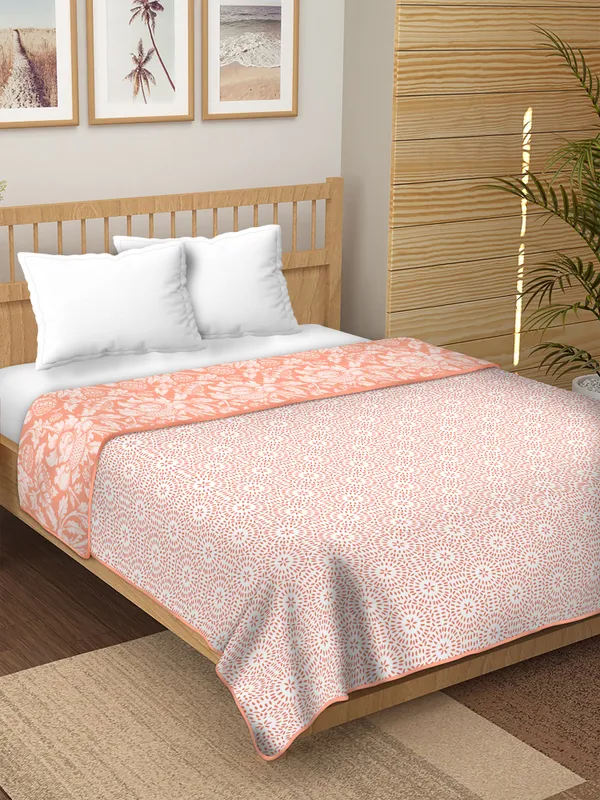 Double_Bed_Orange_&_white_Cotton_Reversible_Dohar_Printed_Blanket_Soft_&_Lightweight_AC_Comforter_Perfect_Festive_Gift_Blankets