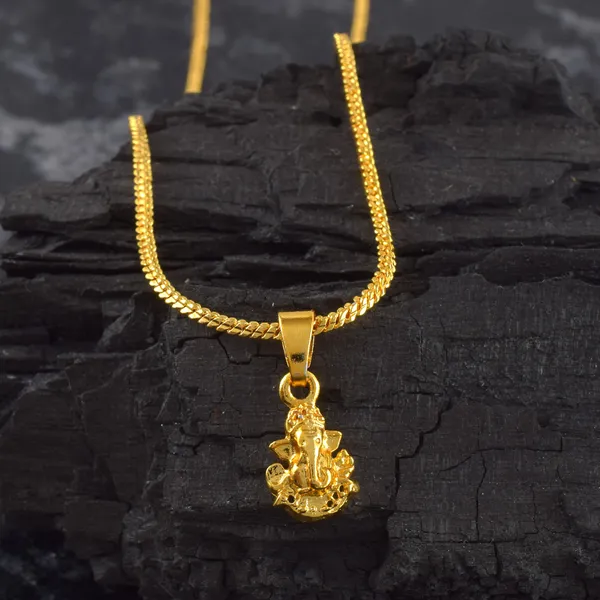 Ganpati_Bappa_Gold_Plated_Brass_Chain_With_Pendant_|_For_Men_and_Women