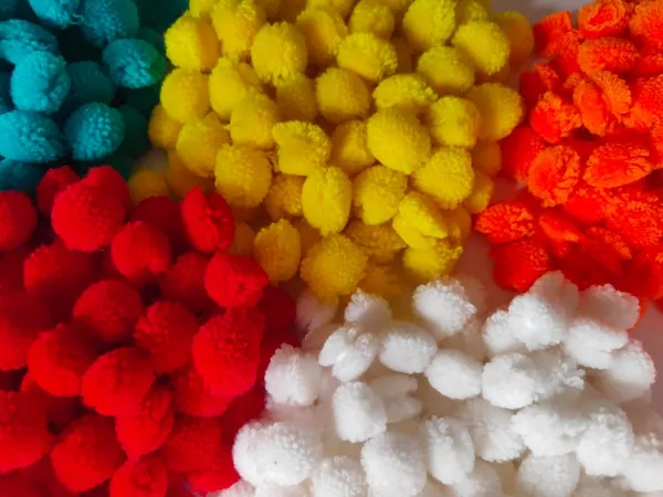 Multicolor_Round_Shaped_|_Soft_Fluffy_Pompom_For_Art_And_Craft_|_Party_Decoration_|_Kids_Craft_Project