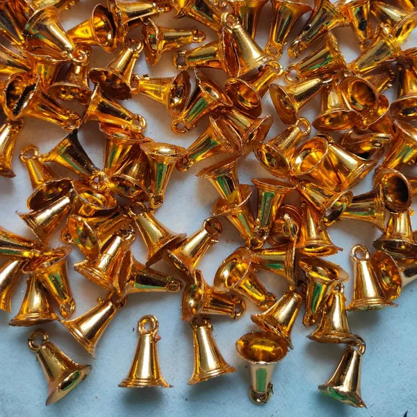 Golden_Plastic_Bell_For_Christmas_Tree_Decoration_Or_Other_Craft_Work_(Pack_Of_50)_(2_X_1.5_Cm)