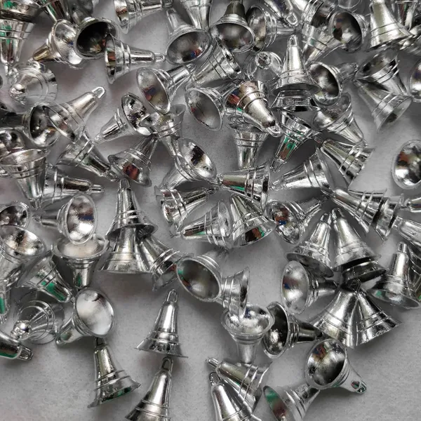 Silver_Plastic_Bell_For_Christmas_Tree_Decoration_Or_Other_Craft_Work_(Pack_Of_50)_(1.8_X_1.5_Cm)