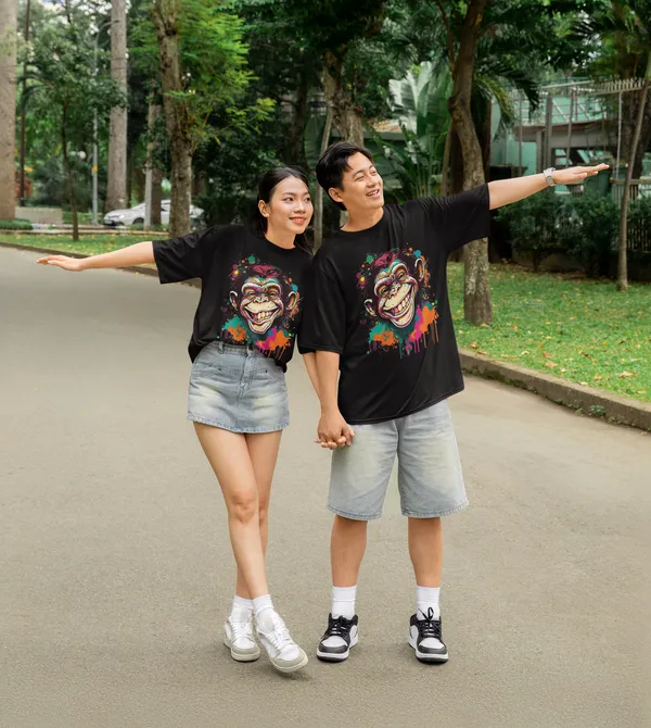 Black_Cotton_Oversized_Drop_Shoulder_Unisex_T-shirt_With_240_GSM_(Monkey)