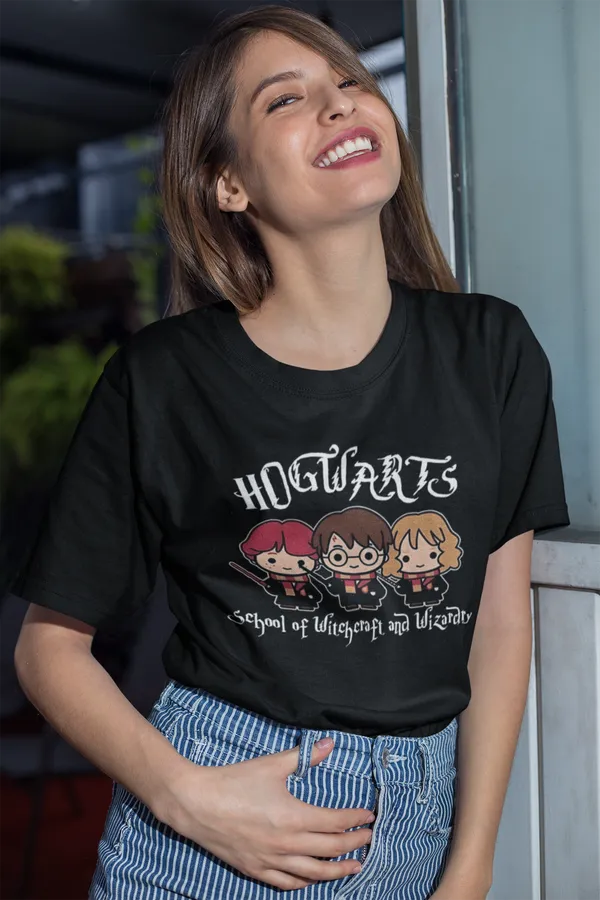 Black_Pure_Cotton_Oversized_Drop_Shoulder_Unisex_T-shirt_With_240_GSM_(Harry_Potter_Hogwarts)