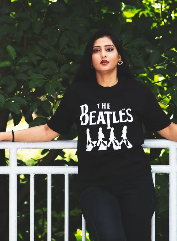 Black_Cotton_Oversized_Drop_Shoulder_Unisex_T-shirt_With_240_GSM_(Beatles)