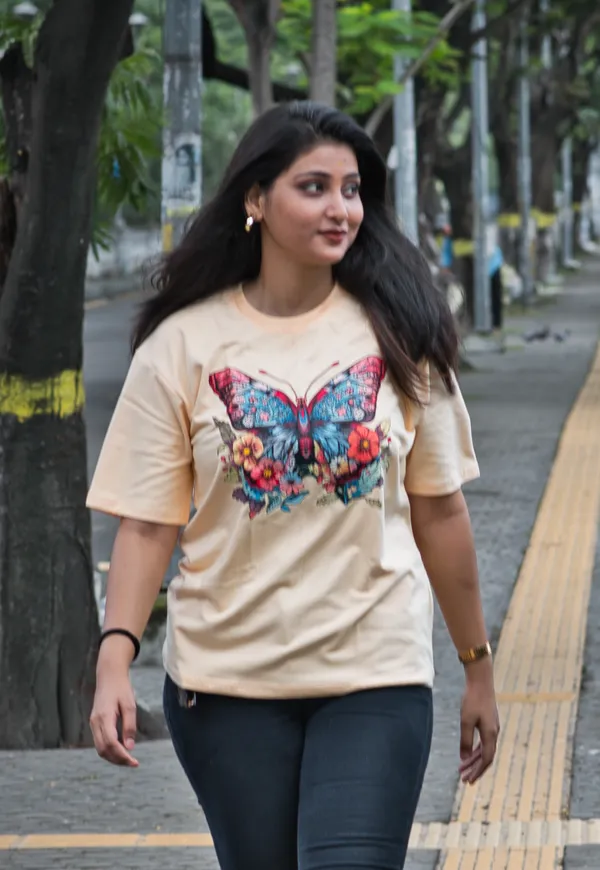 Peach_Fuzz_Pure_Cotton_Oversized_Drop_Shoulder_Girls_T-shirt_With_240_GSM_(Butterfly)