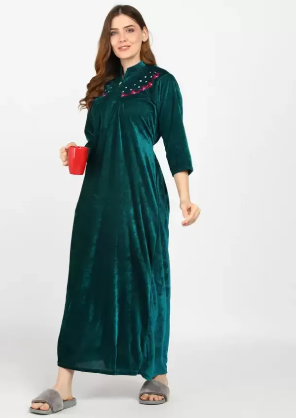 Sea_Green_Velvet_Solid_Nighty_For_Women