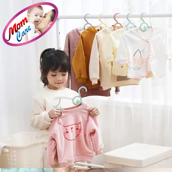 Multicolor_Plastic_Clothes_Hanger_Extendable_Anti_Slip_With_Hooks_For_Babies_Kids_Wardrobe_Pack_Of_6