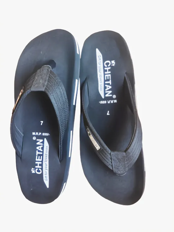 Black_Stylish_Premium_Flipflops_For_Men