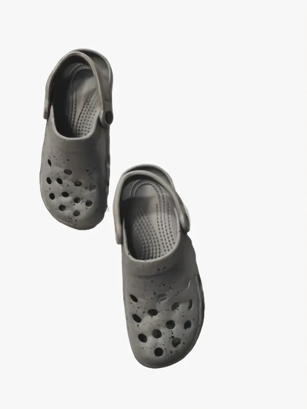 Grey_Anti-Skid_Clogs_For_Men
