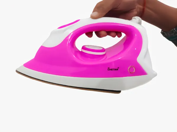MyChetan_Light_Weight_Automatic_Dry_Iron_XC-100_750W_Pink