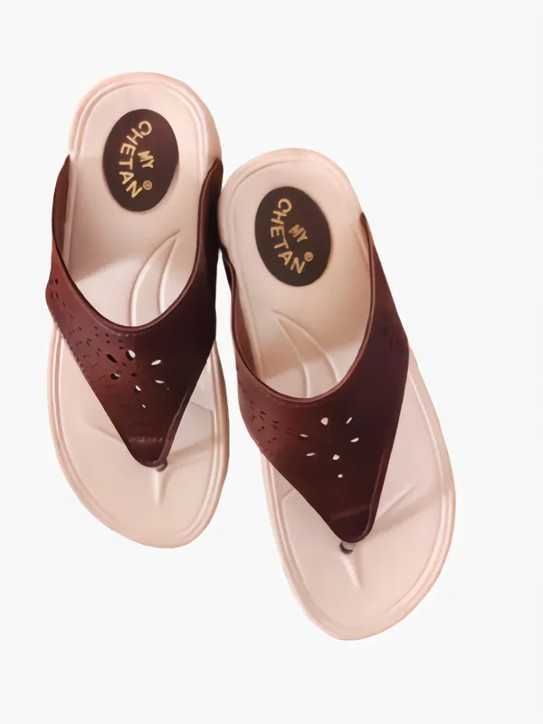 Brown_Stylish_And_Comfortable_Premium_Slippers_For_Women