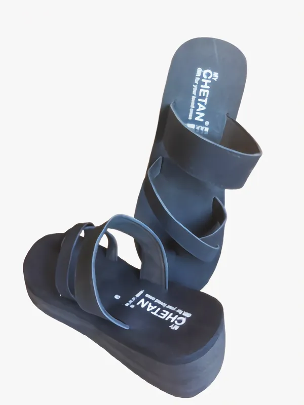 Black_Stylish_Premium_Slippers_For_Women