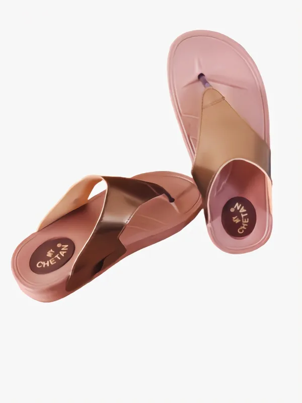 Gold_Stylish_And_Comfortable_Premium_Slippers_For_Women