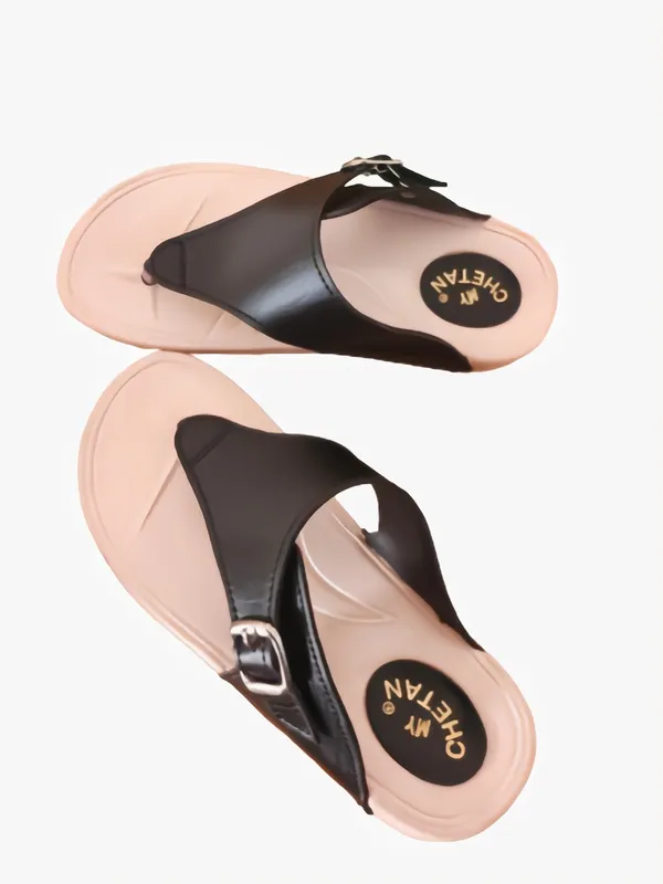 Black_Stylish_And_Comfortable_Premium_Slippers_For_Women