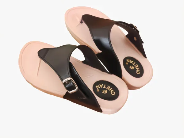 Black_Stylish_And_Comfortable_Premium_Slippers_For_Women